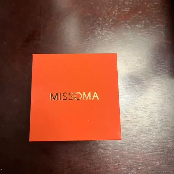 Gold Celestial Star Ring Size 7.5 - Picture 5 of 6